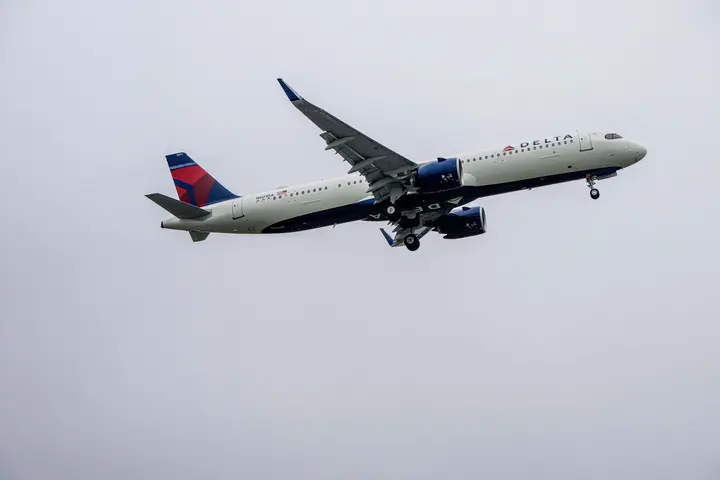 Delta A321neo departs from Boston Logan Airport