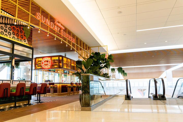 Sunday Supper restaurant in the Delta terminal New York LaGuardia Aiport (LGA)