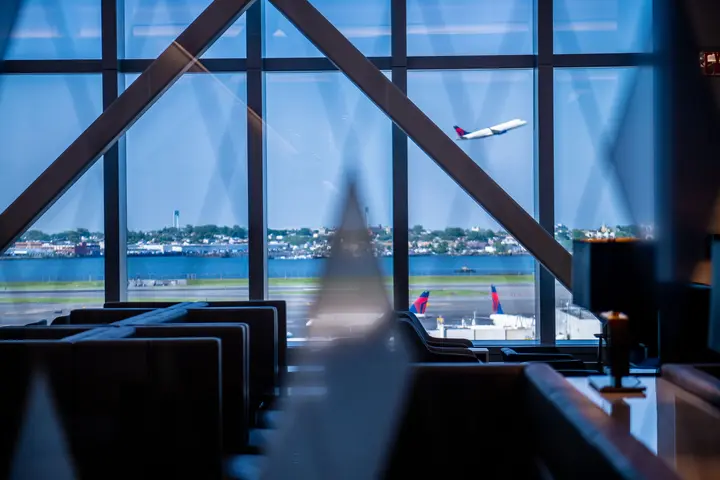 View of an airplane leaving LaGuardia Airport