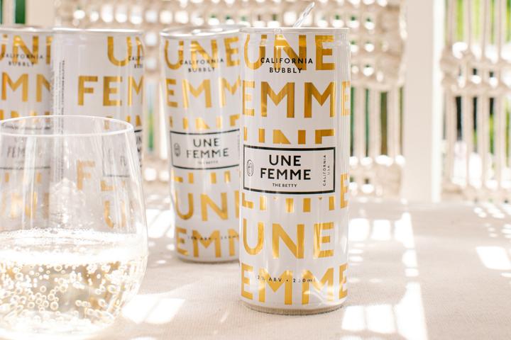 Un Femme The Betty white sparkling wine