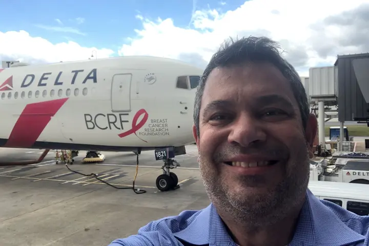 Delta mechanic Jonathan Zwerling