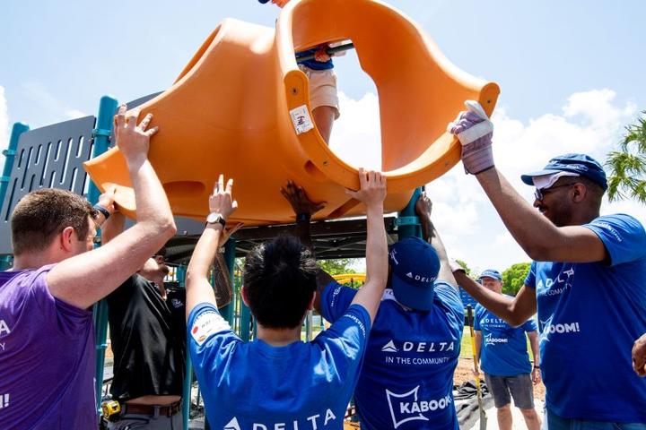 Delta and KABOOM! have partnered with local organizations in Miami to unveil a kid-designed, community-built playground as part of the airline’s commitment to giving back where its employees live, work and serve. 