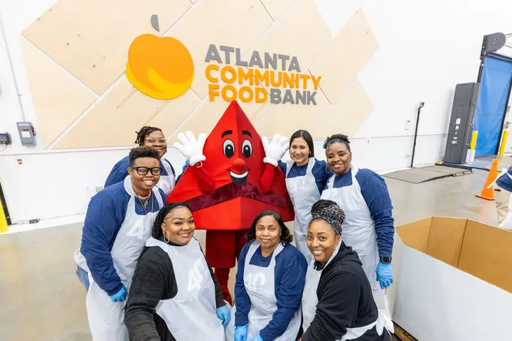 A group of Delta people volunteered at the Atlanta Community Food Bank on Feb. 7.