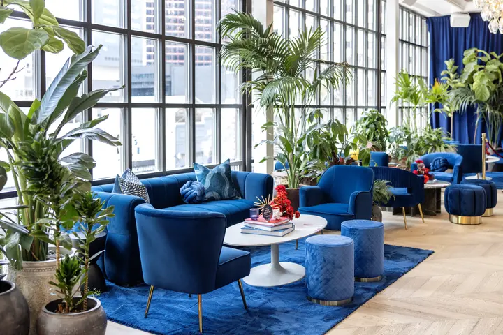 The Delta Lounge's vibrant, verdant atmosphere provides SkyMiles members the opportunity to experience a few of Delta's key customer experiences including fast, free Delta Sync Wi-Fi, global fan-favorite beverages from Delta partner Starbucks, custom limited-edition Delta x SXSW merch, and more.