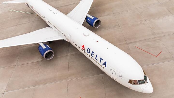 Plane exterior