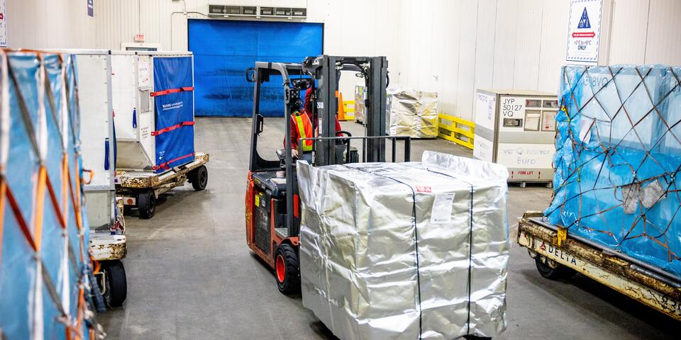 Delta ships international vaccines