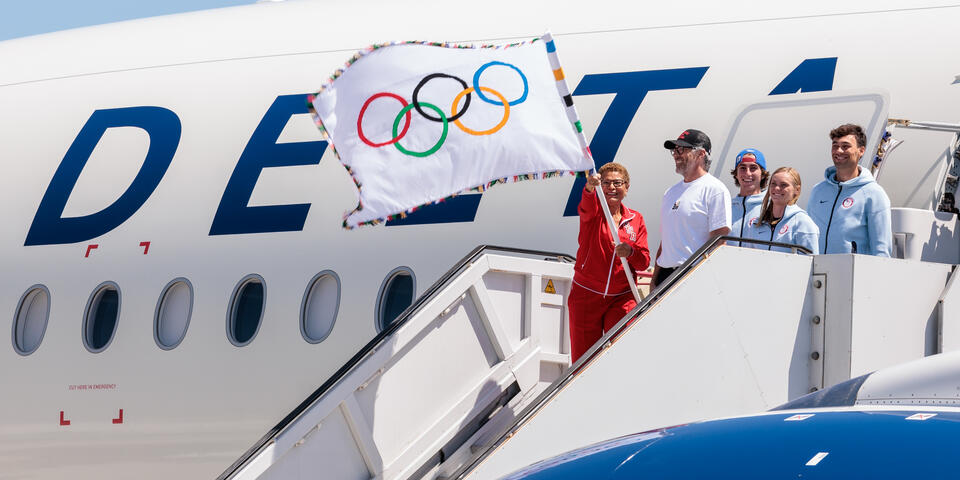 As the Official Airline of Team USA and an inaugural Founding Partner of the LA28 Olympic and Paralympic Games, Delta is honored to be part of the flag’s transfer from one iconic city to the next, bringing a delegation from Team USA, LA28, and notable dignitaries on board as well.