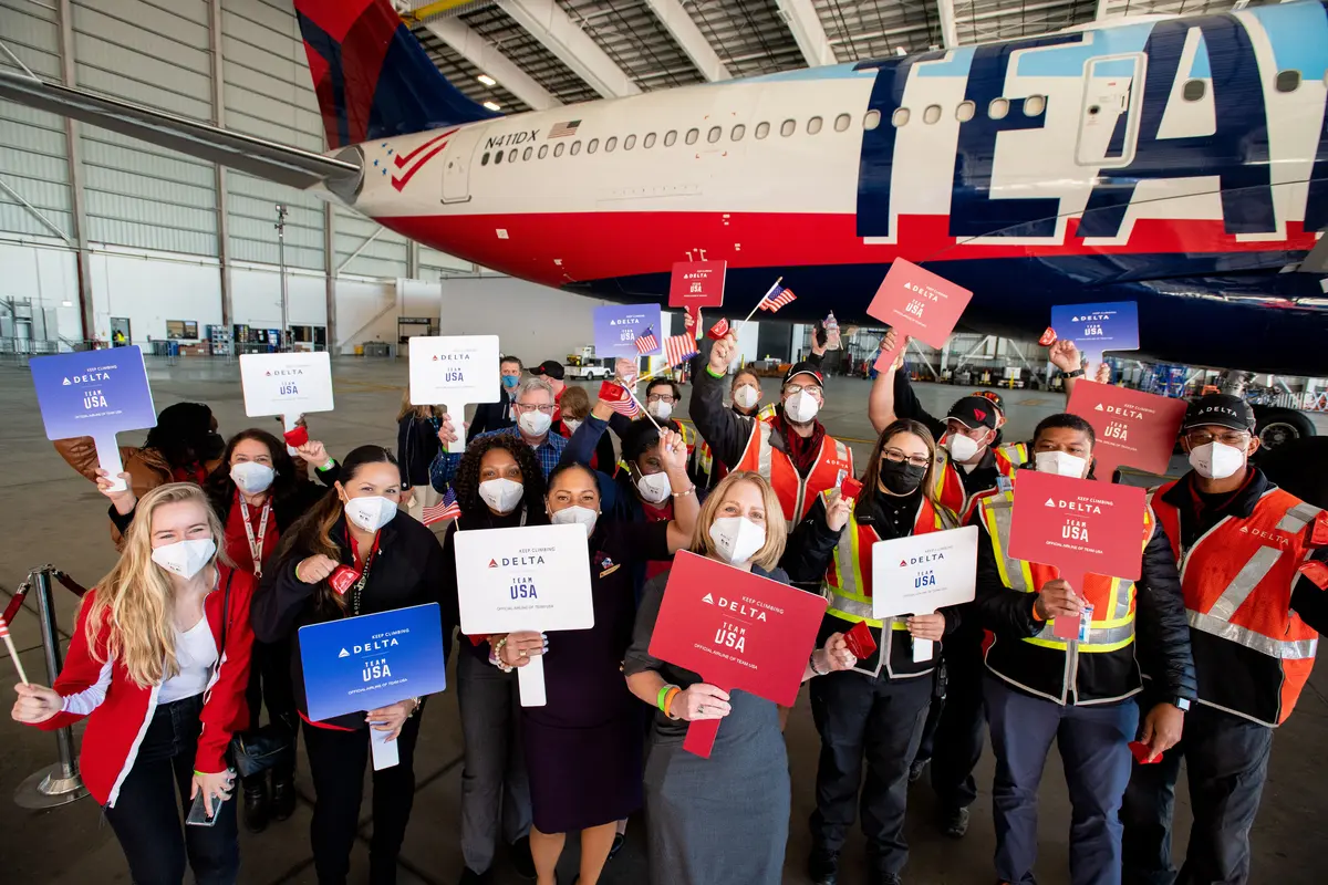 Team USA Sendoff Employees Cheering