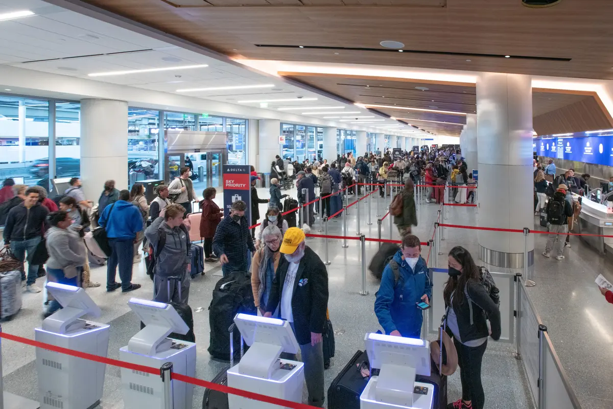 Customers at the new Delta Sky Way at LAX.