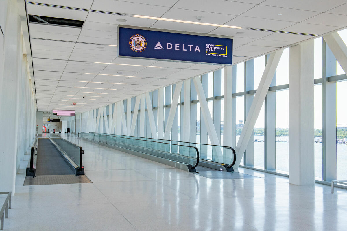 People movers at LaGuardia terminal