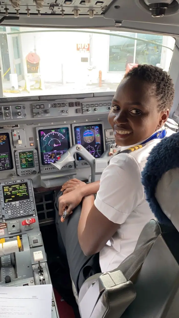 Born and raised in Dakar, Senegal, First Officer Khady Ndiaye joined Delta in December 2022.
