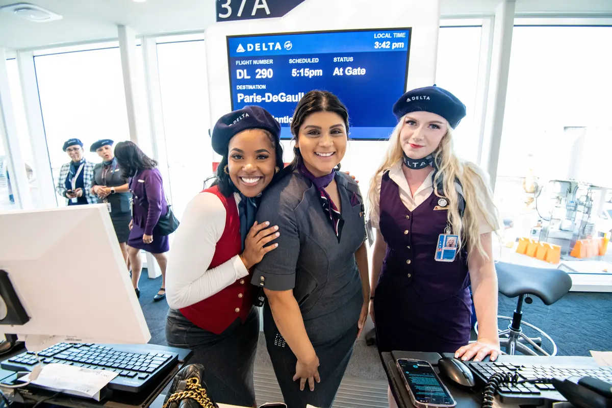 Delta people, customers and friends celebrate the departure of Delta Flight 290 from Los Angeles International Airport (LAX) to Paris Charles de Gaulle Airport (CDG).