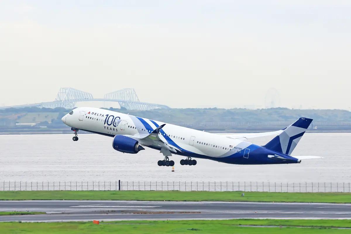 Centennial A350 at HND